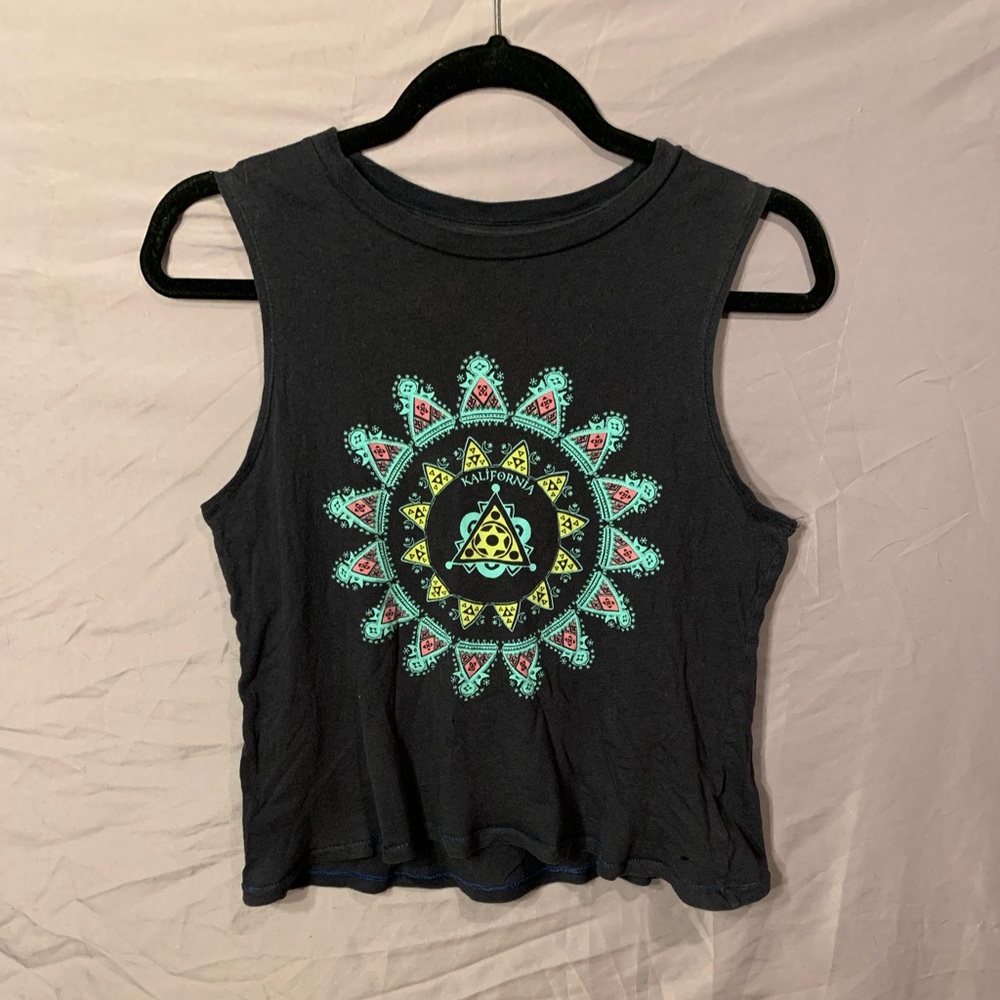 Kendall & Kylie Kalifornia crop top tshirt Size S